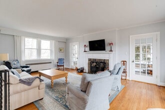 10417 Liberty Rd in Randallstown, MD - Building Photo - Building Photo