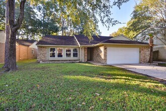 3210 River Valley Dr in Houston, TX - Building Photo - Building Photo