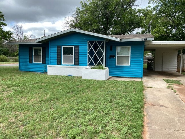 property at 1318 Buccaneer Dr