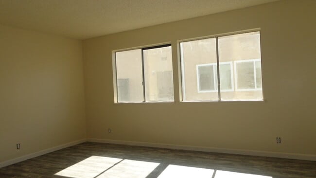 1108 Casita Dr in Yuba City, CA - Building Photo - Building Photo