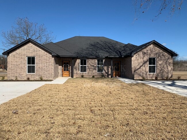 property at 113 N Van Buren Ave