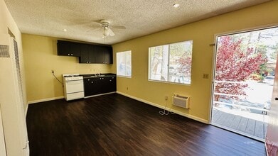 25840 CA-243 in Idyllwild, CA - Building Photo - Building Photo