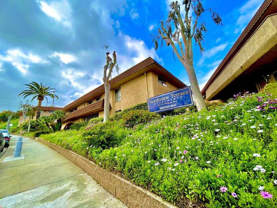 North View Terrace in Montebello, CA - Building Photo