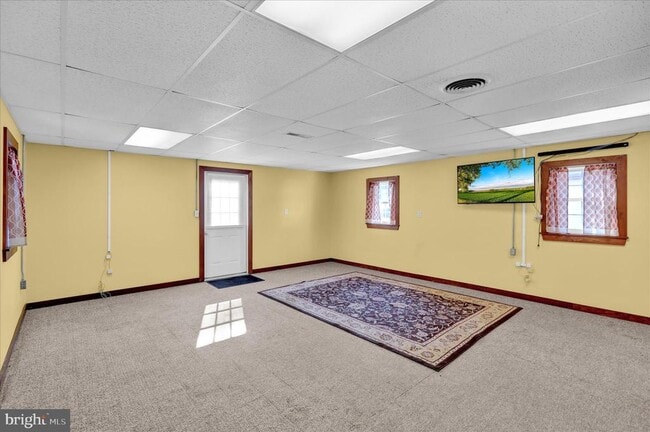 property at 392 5 Locks Rd