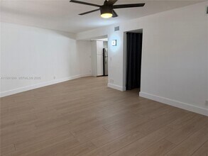 1425 NE 56th St in Fort Lauderdale, FL - Building Photo - Building Photo