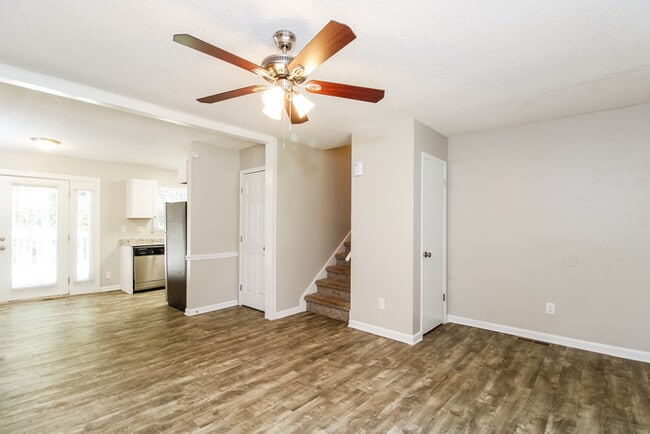1305 Yardley Terrace in Winston-Salem, NC - Building Photo - Building Photo