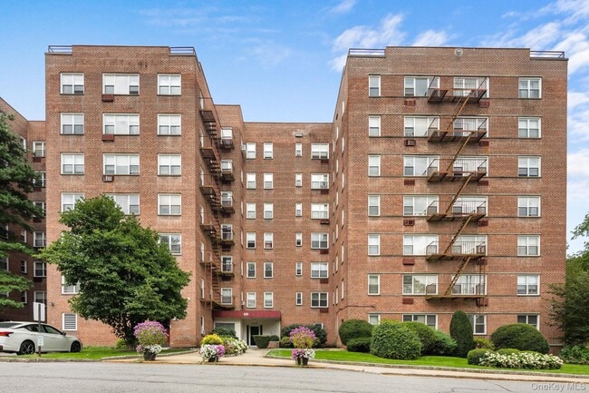 property at 609 Palmer Rd