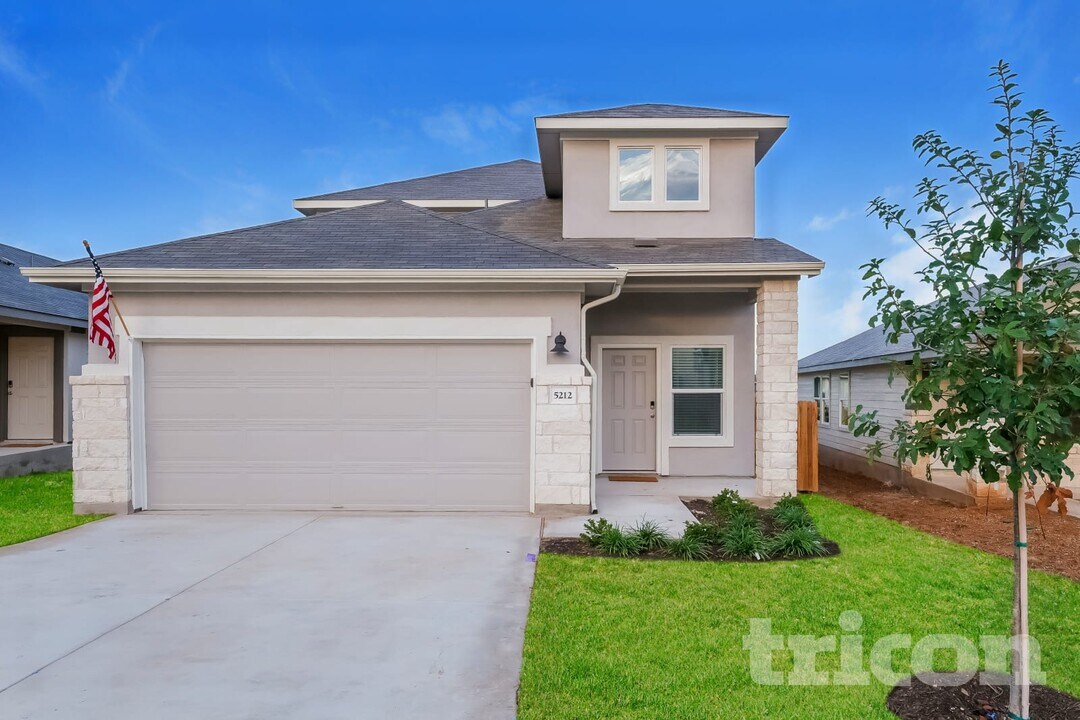 5212 Saddle Clb Dr in Georgetown, TX - Building Photo