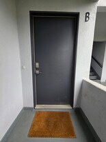 134 Paseo De La Concha, Unit #B in Redondo Beach, CA - Building Photo