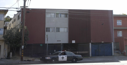 8656 MacArthur Blvd in Oakland, CA - Building Photo - Building Photo