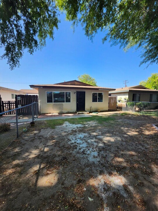 680 Muir Ave in Pomona, CA - Building Photo