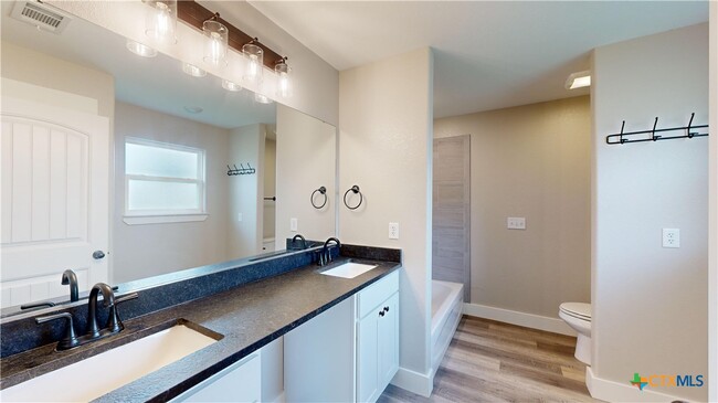 property at 1302 Linda Spur