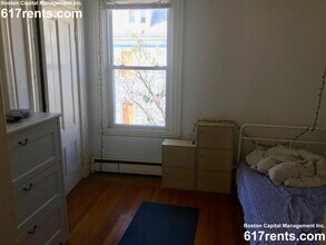 7 Quincy St, Unit 2 in Somerville, MA - Building Photo - Building Photo