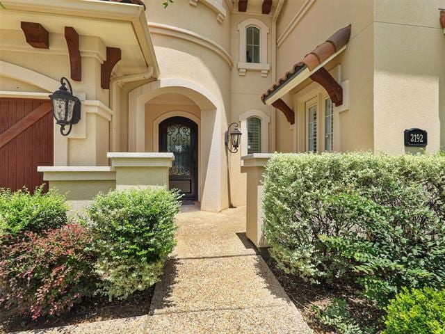 property at 2192 Hidalgo Ln