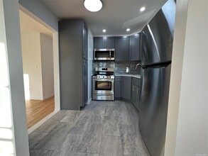 36-37 193rd St-Unit -3 in Queens, NY - Building Photo - Building Photo