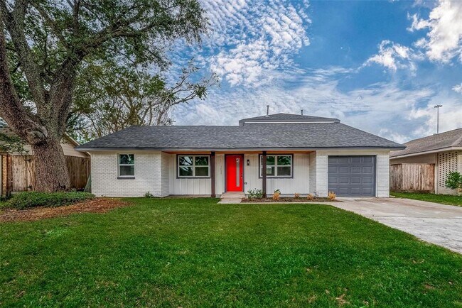 1623 Fawnhope Dr in Houston, TX - Building Photo - Building Photo