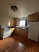 819 W Park Ave in Kellogg, ID - Building Photo - Building Photo