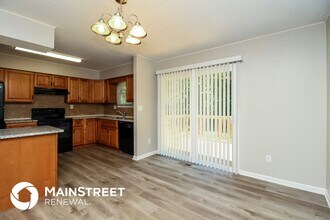 6471 N Delta Ave in Kansas City, MO - Foto de edificio - Building Photo