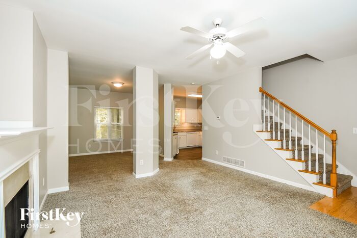 4850 Meadow Overlook Dr in Cumming, GA - Building Photo