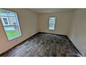 152 Lynn Ln in Mankato, MN - Building Photo - Building Photo