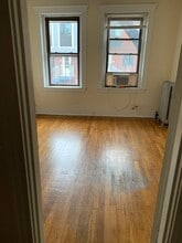 384 Riverway, Unit 6 in Boston, MA - Building Photo - Building Photo