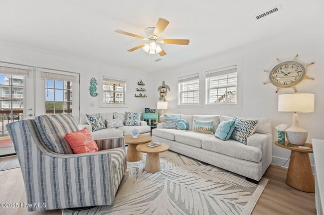 2660 Island Dr in North Topsail Beach, NC - Building Photo - Building Photo