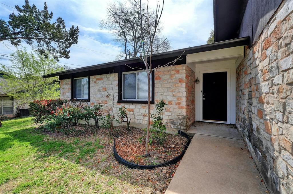 11609 River Oaks Trail in Austin, TX - Building Photo