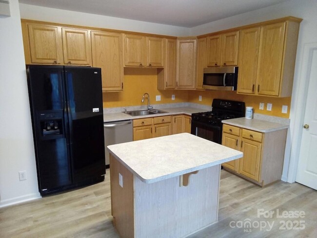property at 3814 Staunton Rd