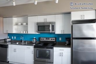 5555 14th Ave NW in Seattle, WA - Building Photo - Building Photo