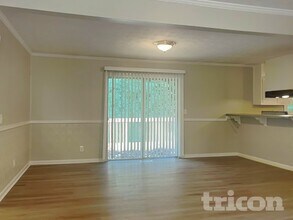 5555 Richland Dr in Douglasville, GA - Building Photo - Building Photo