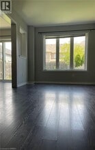 111 Bisset Ave in Brantford, ON - Building Photo - Building Photo