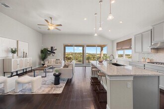 5501 La Canada Wy in Austin, TX - Building Photo - Building Photo