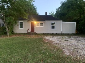 2855 Potter Dr in Mobile, AL - Building Photo
