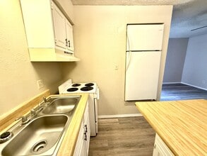 801 M St NW in Ardmore, OK - Building Photo - Building Photo