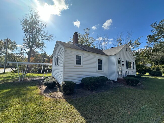 711 E 7th St in Washington, NC - Building Photo - Building Photo