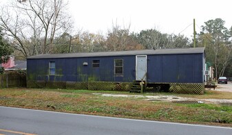 4204 Orchard Rd in Pascagoula, MS - Building Photo