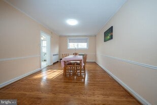 232 Stoneway Ln in Merion Station, PA - Building Photo