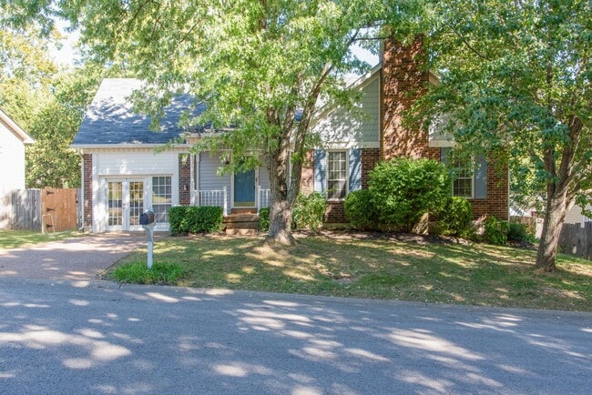 property at 5916 Retriever Ct