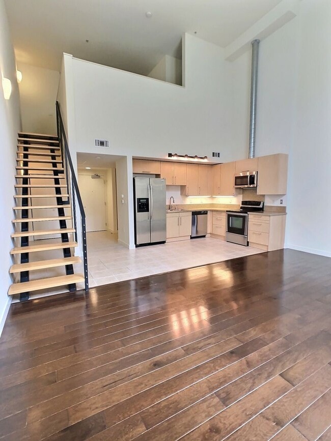 property at 88 Bush St