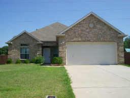 1121 Timberlake Ln in Lewisville, TX - Building Photo