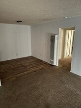 3350 Santa Maria Way, Unit Quail Meadows 201A in Santa Maria, CA - Building Photo - Building Photo