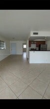 7340 SW 82nd St in Miami, FL - Building Photo - Building Photo