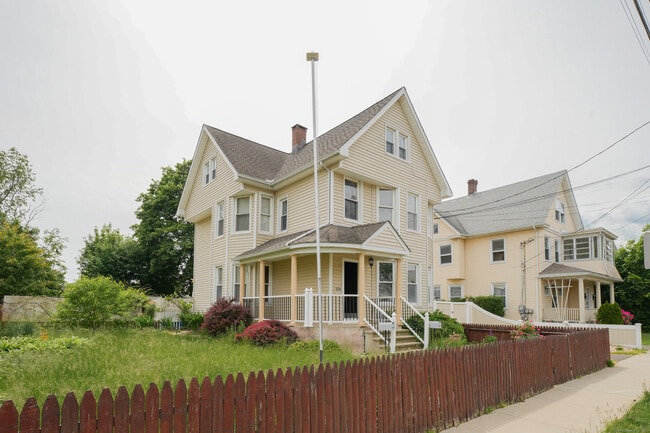 134 Gorham Ave in Hamden, CT - Building Photo - Building Photo