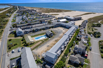 706 Shore Rd in North Truro, MA - Building Photo - Building Photo