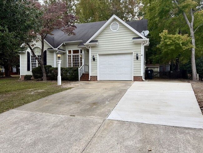 1024 Laurens Way in Knightdale, NC - Building Photo - Building Photo