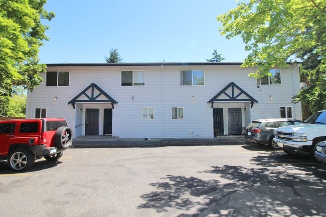 3548-3548 NE 102nd Ave