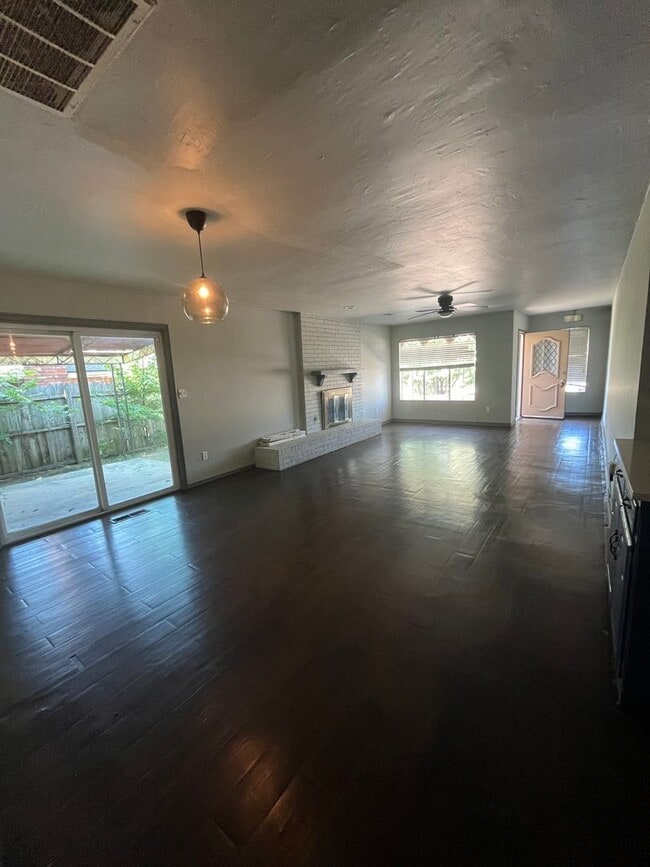 property at 3604 Willow Springs Dr