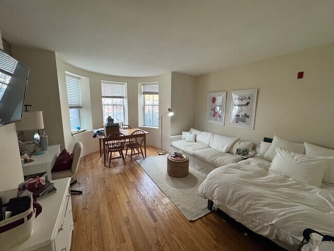 88 Saint Botolph St, Unit 3 in Boston, MA - Building Photo - Building Photo
