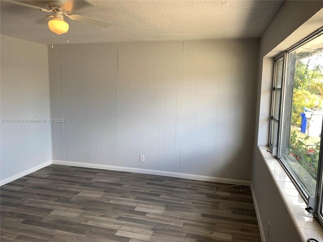 801 SW 7th St-Unit -A in Pompano Beach, FL - Building Photo - Building Photo