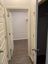 21376 W 215th Ter in Spring Hill, KS - Building Photo - Building Photo